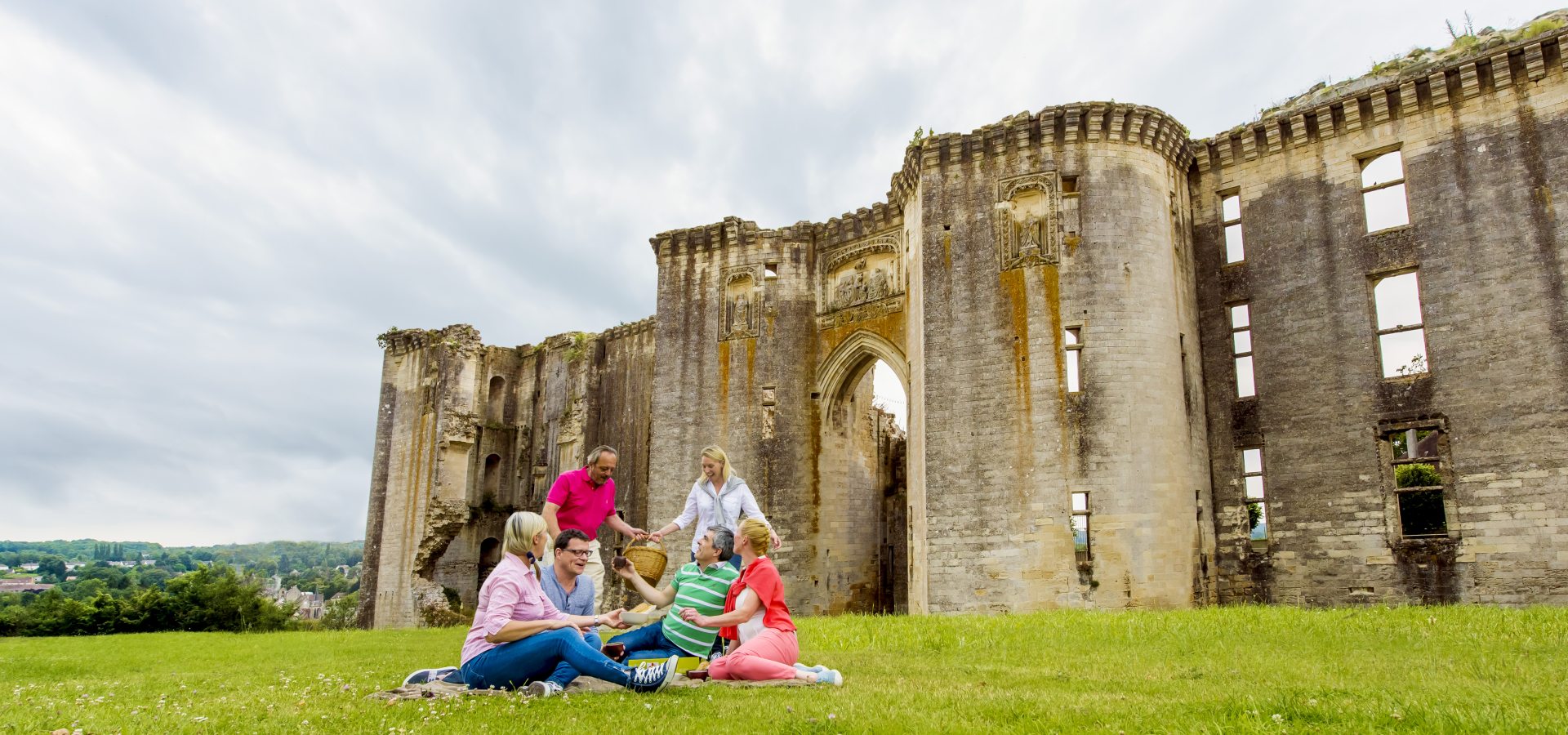Visite du bourg de La Ferté-Milon, le château