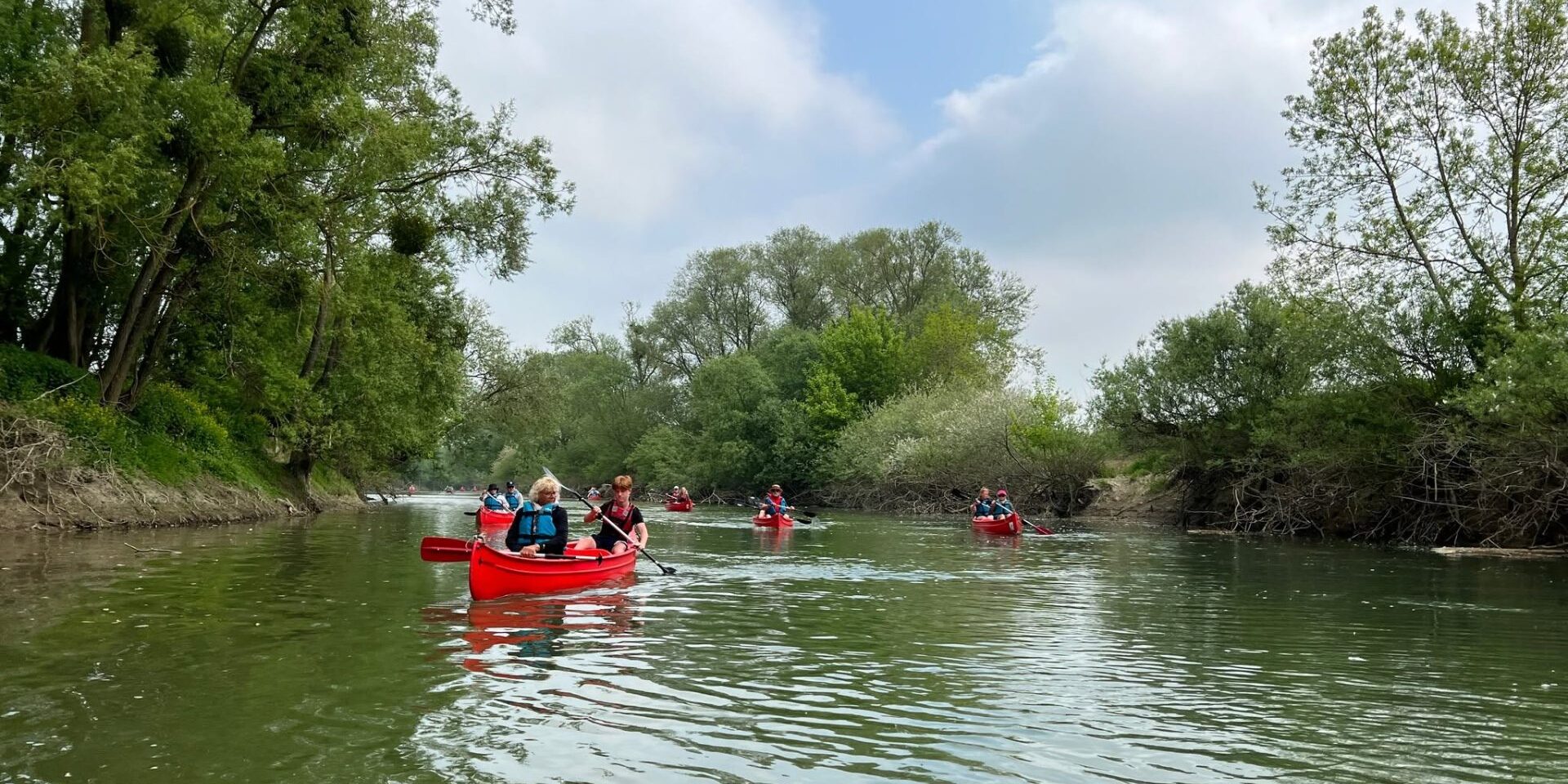 L'Aisne en canoë et vedettes fluviales