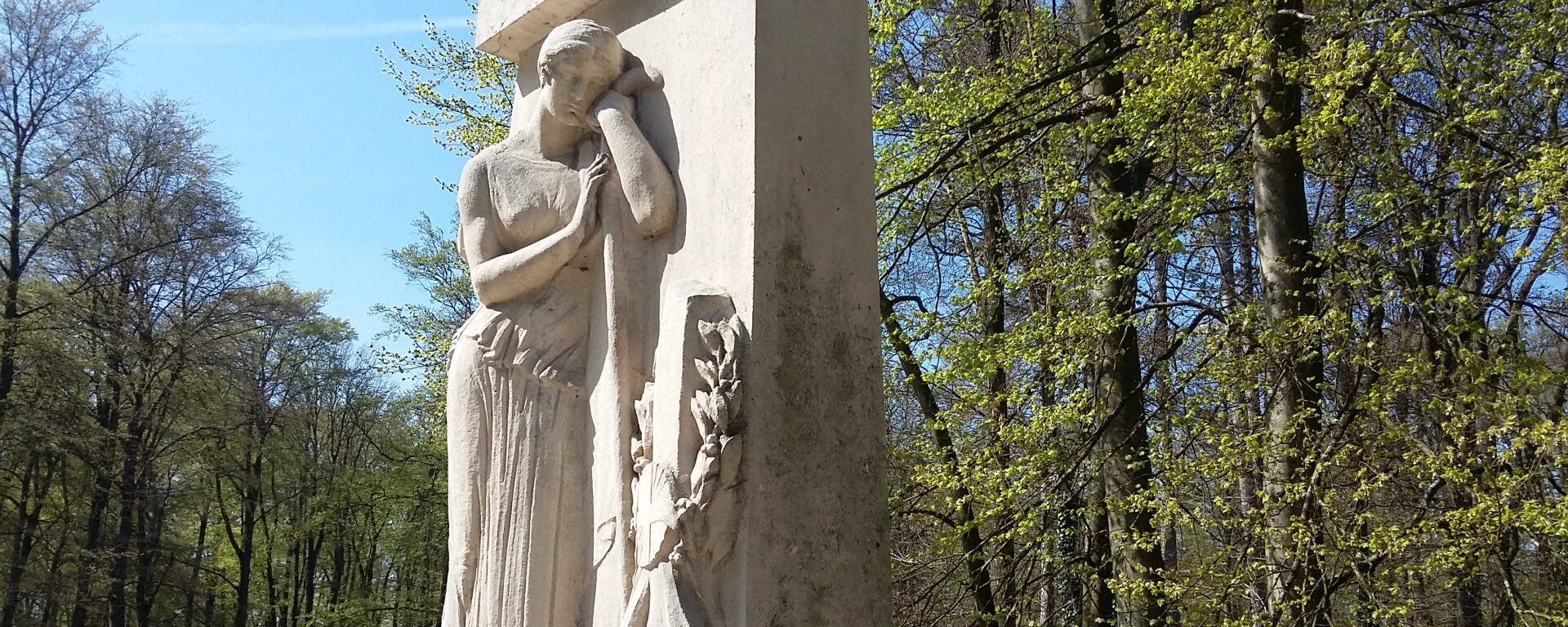 Monument passant arrête toi