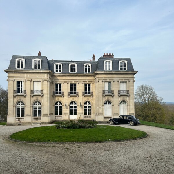 🏰 LE CHÂTEAU DE BELLEVUE

📅...